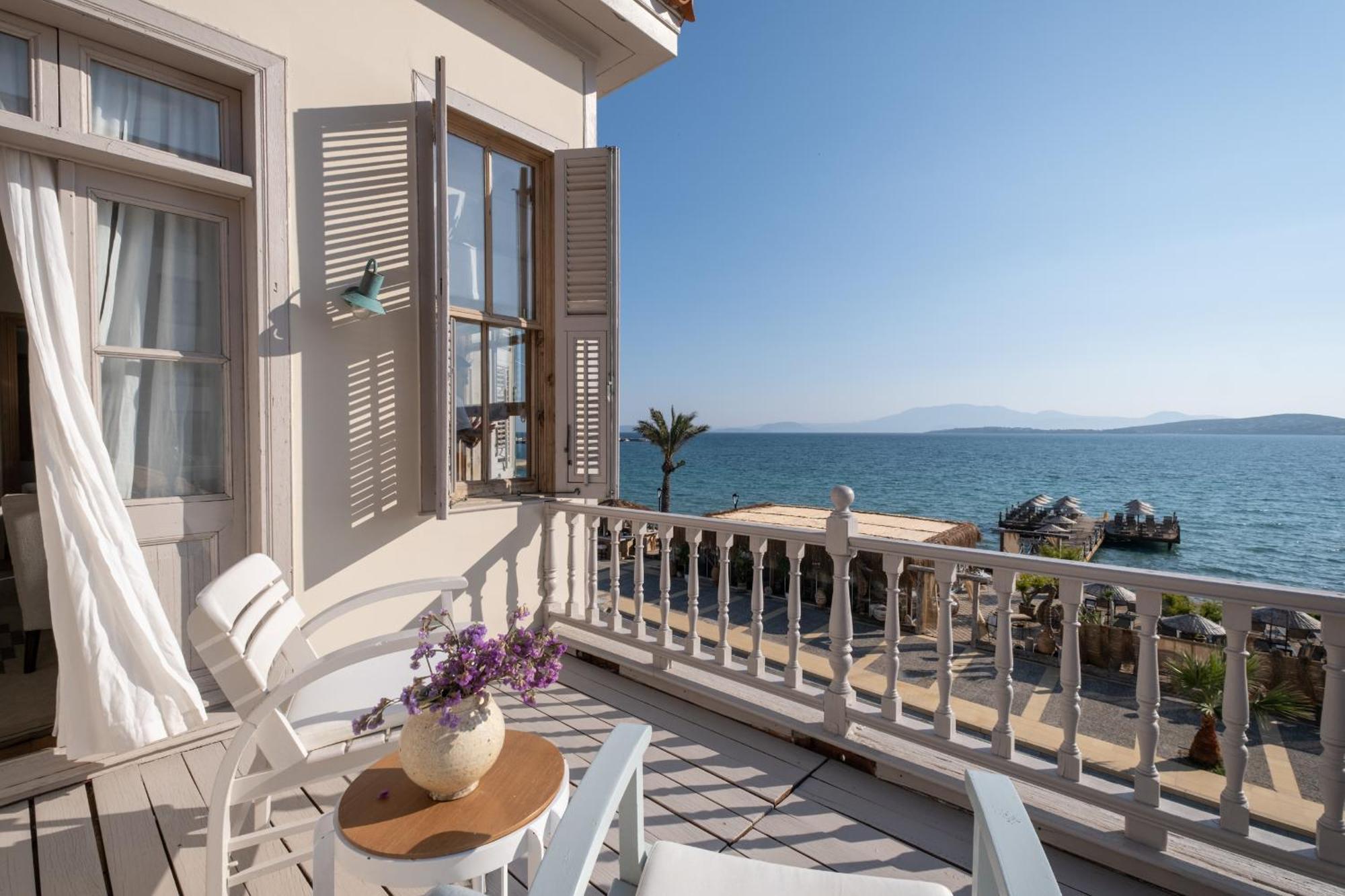 Nars Ilica Hotel Beach Adults Only 12Plus Cesme Exterior photo